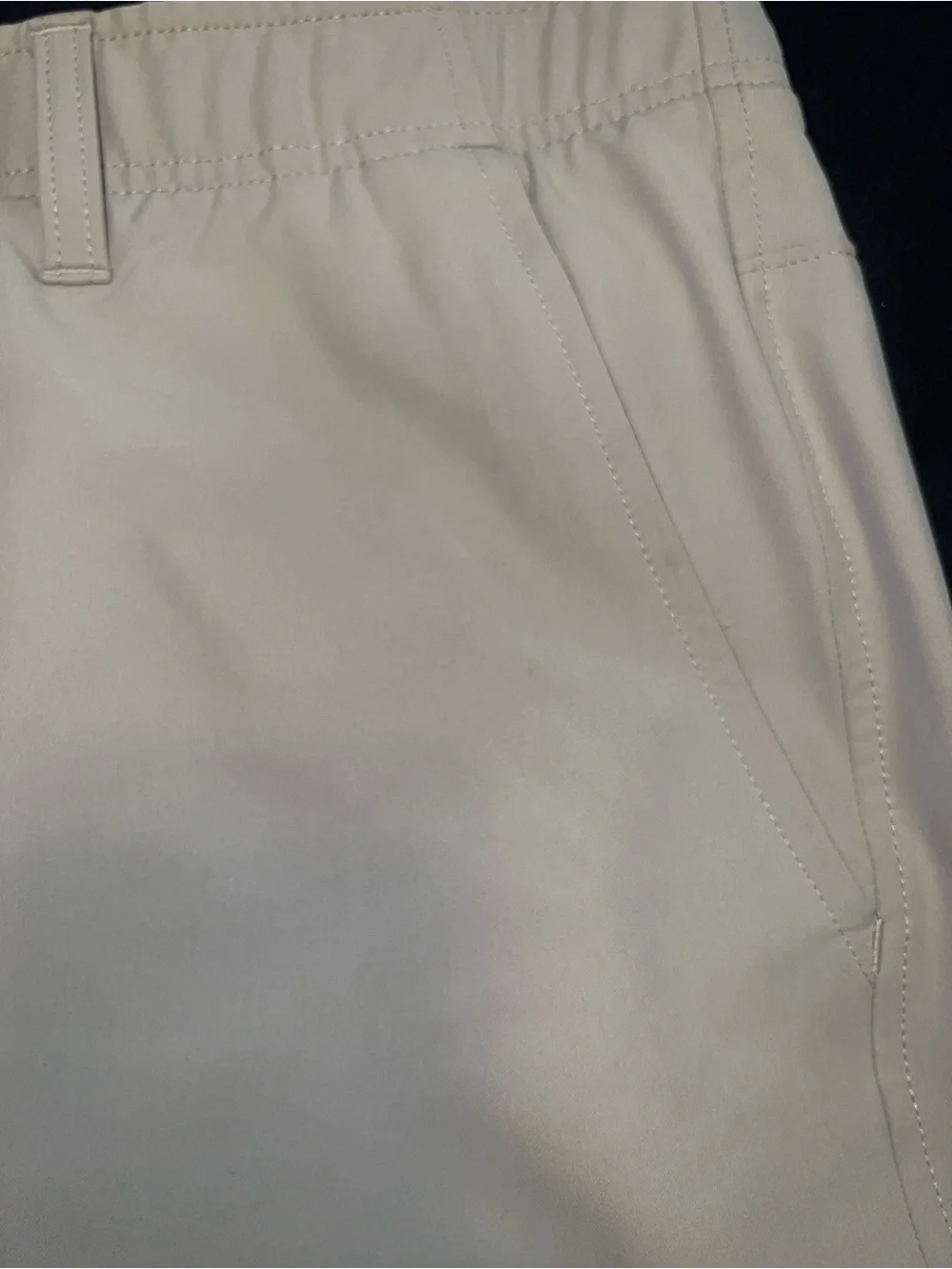 Under Armour Men's Tan Flat-Front Performance Shorts